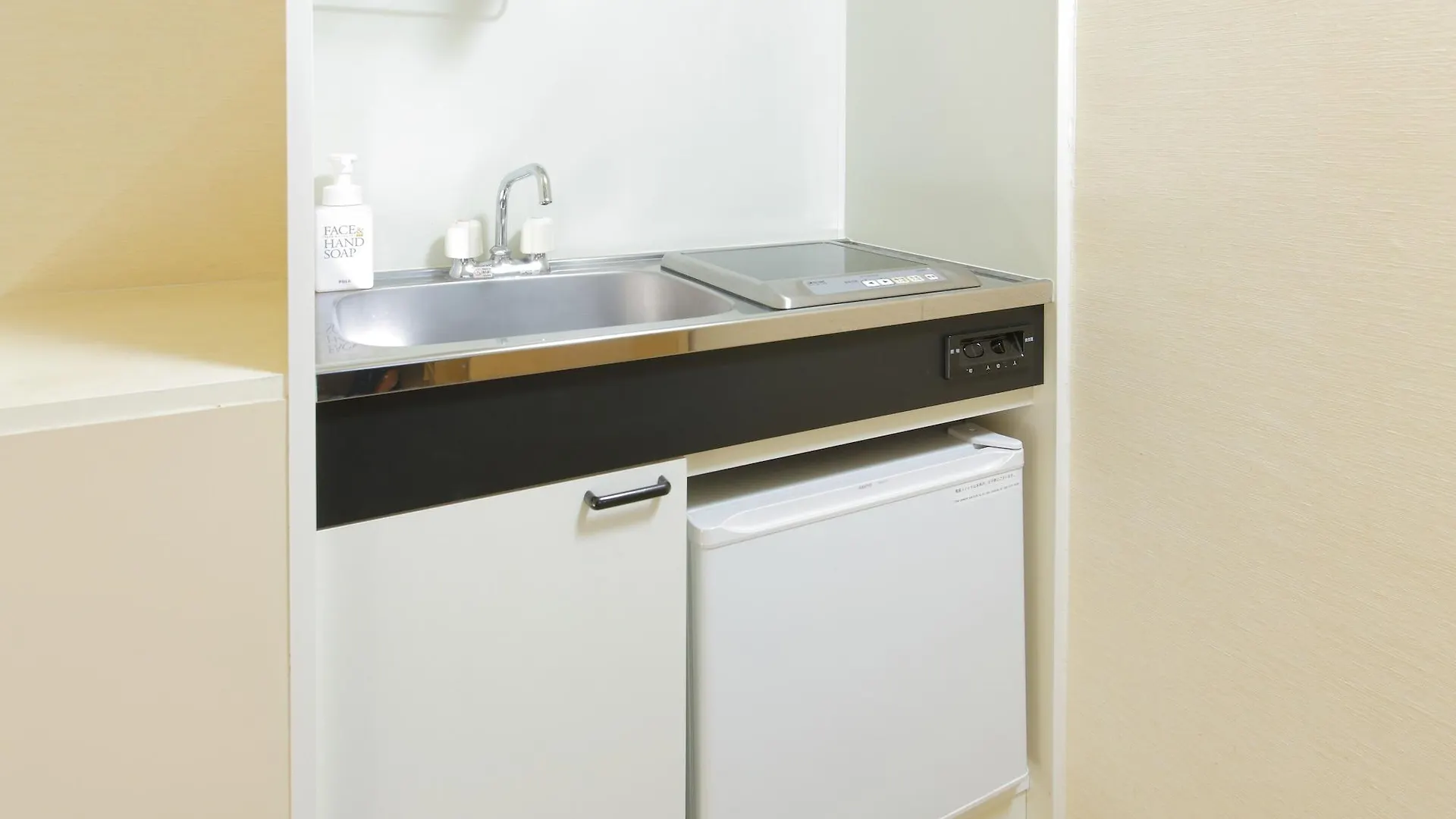 Hotel Mystays Higashi Ikebukuro Токио 3*,  Япония